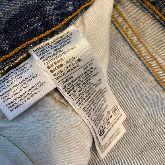 Men’s Levi’s 501 Button Fly Denim Jeans Size 32 waist 30 Length - Picture 10 of 10